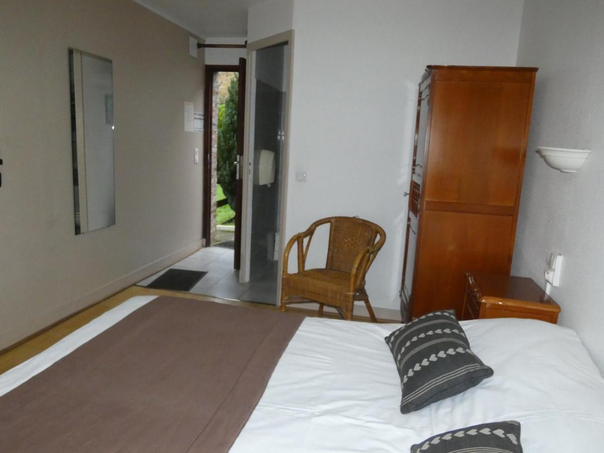 Logis Hotel Restaurant Auberge Saint Martin Surville  Dış mekan fotoğraf
